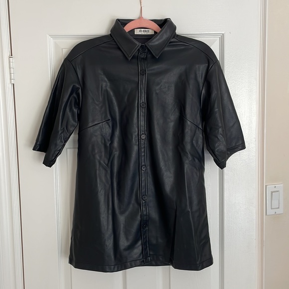 4th & Reckless Black Leather Button-up - Picture 2 of 3